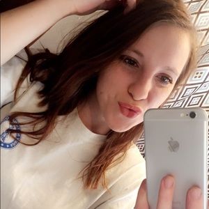 Meet your Posher, Christina